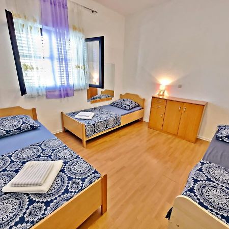 Apartman Irena With Terase End Private Parking Donji Okrug  Zewnętrze zdjęcie